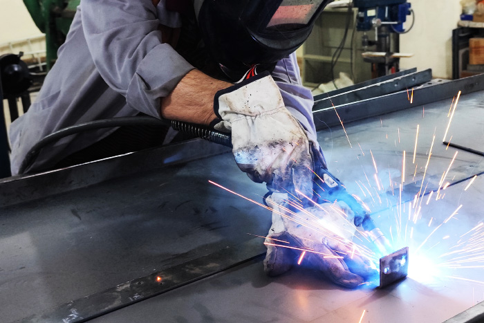 Services_Home_Page_Weld3_700_467